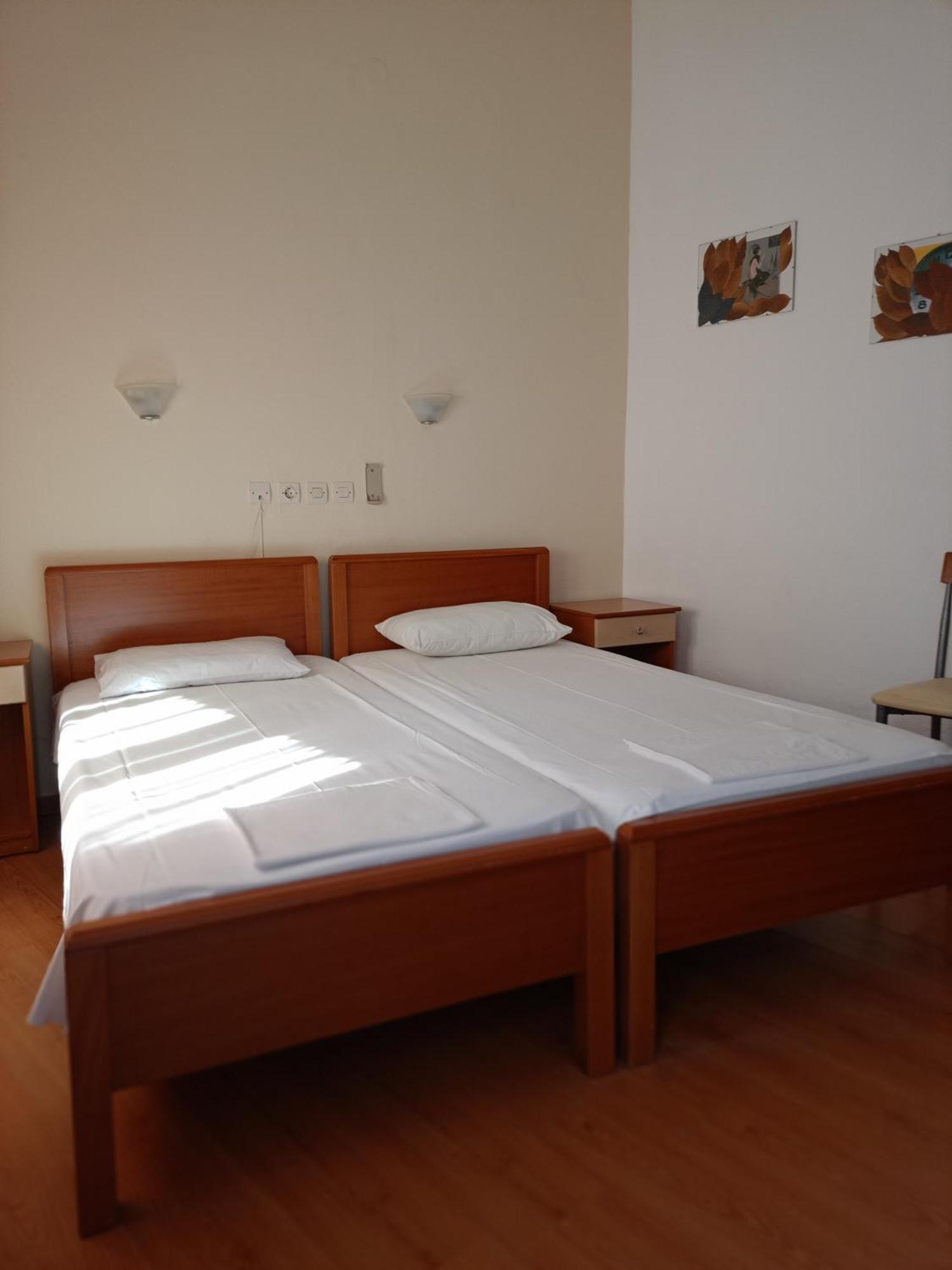 Efstratios Hotel Loutra Edipsou  Habitación foto